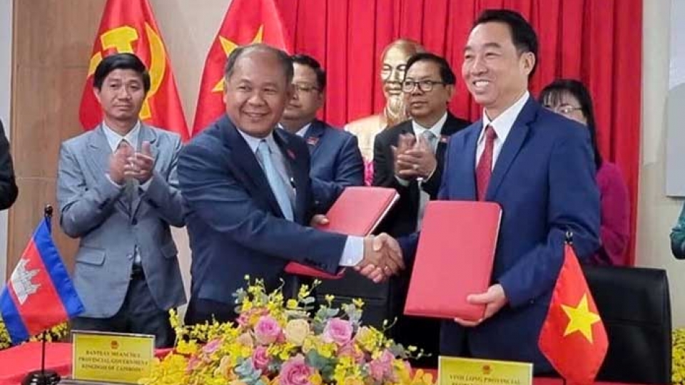 Vinh Long and Banteay Meanchey ink new MoU on cooperation